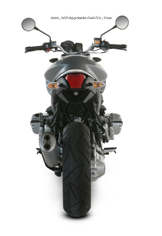 ECHAPPEMENT MOTO BMW R 1200 R AKRAPOVIC (3)